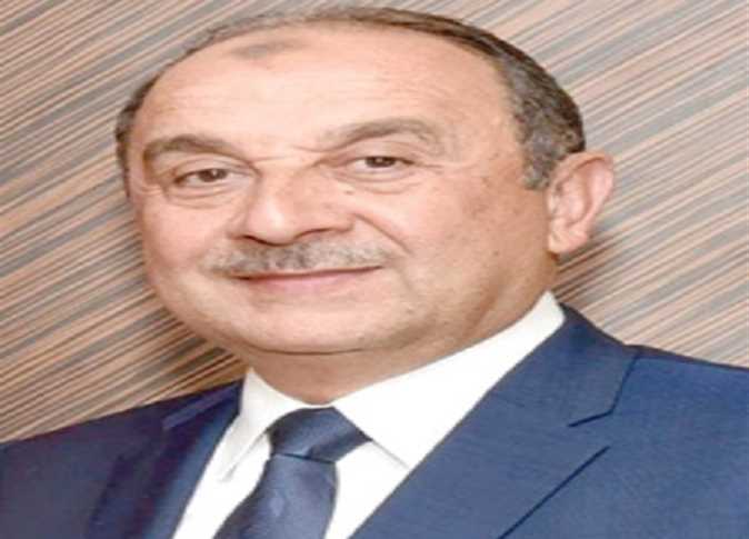 «الزراعة» و«قطاع الأعمال»: تنمية إنتاج وصناعة القطن وتحقيق سعر عادل للمزارعين